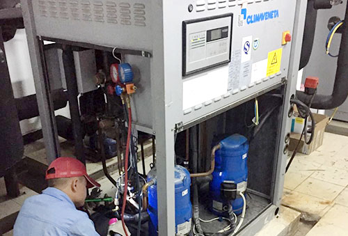 涡旋式地源热泵机组维保,克莱门特机组维修保养,空调机组维修
