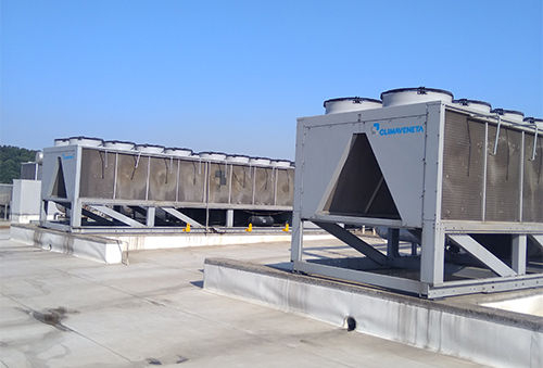 风冷螺杆热泵机组维保,中央空调维修保养,空调机组维修