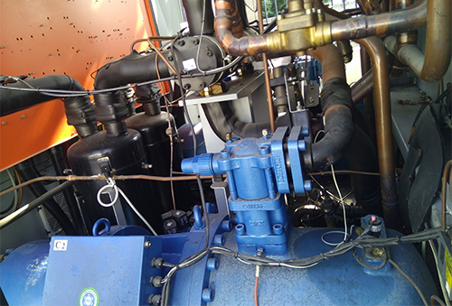 风冷螺杆热泵机组维修保养,空调机组维修,中央空调机组维修