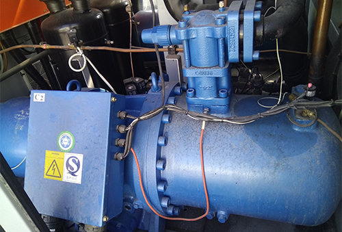 风冷螺杆热泵机组维修保养,空调机组维修,中央空调机组维修