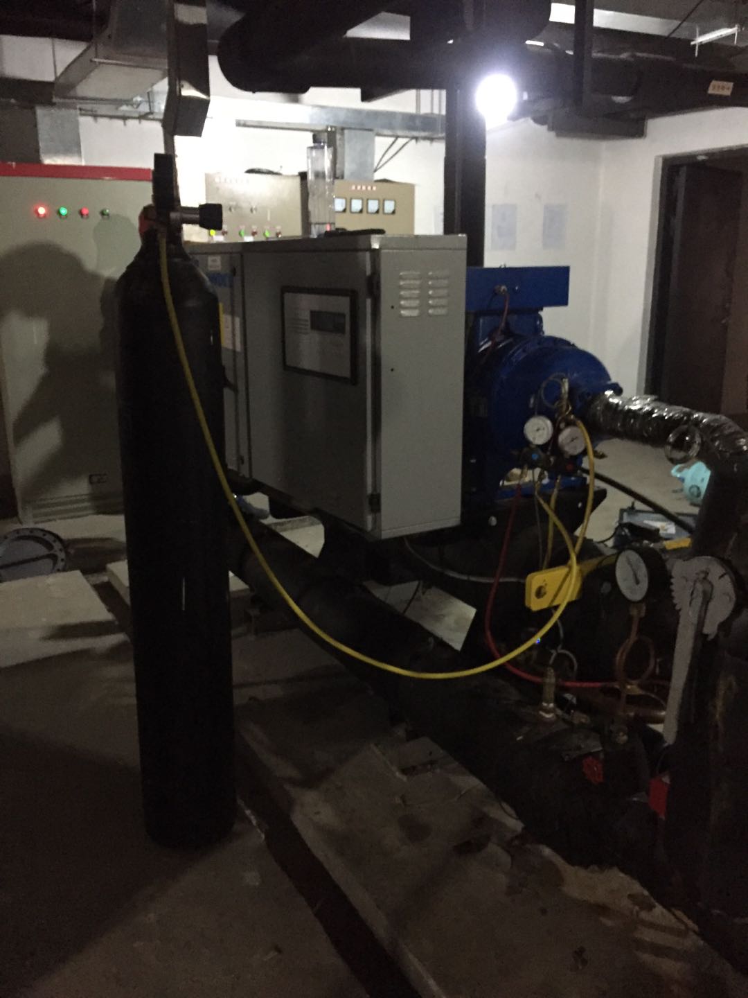 昆山冰水机组维修