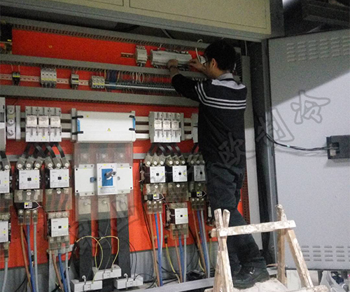 克莱门特机组主板更换