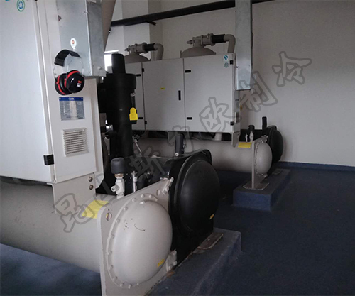 1544231398601552.jpg 35.jpg