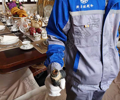 克莱门特空调低油位报警 克莱门特空调低油位报警