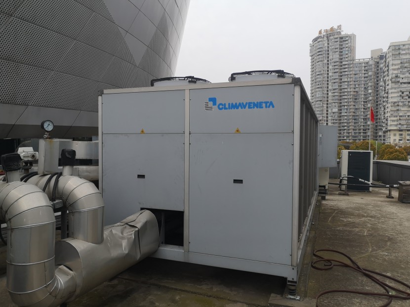 昆山冰水机组维修